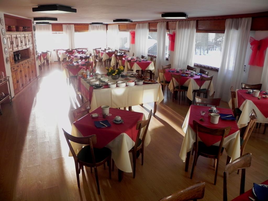 Hotel Nuovo Pecetto Макуньяга Екстер'єр фото