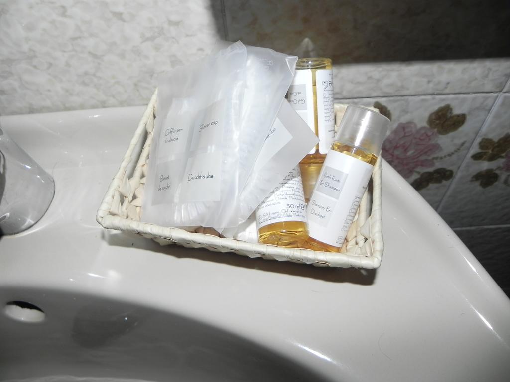 Hotel Nuovo Pecetto Макуньяга Номер фото